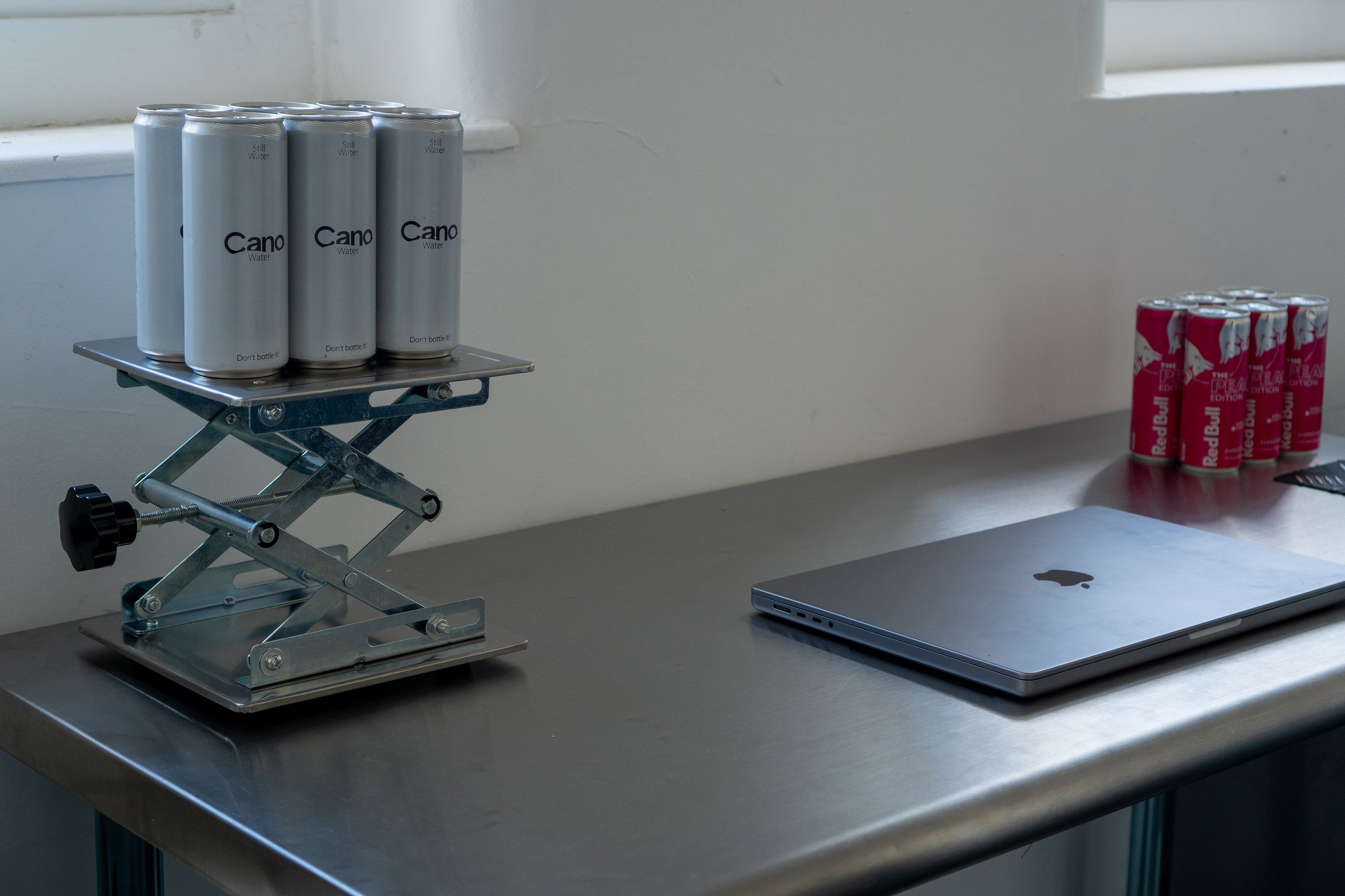 Voitech® London HQ Studio