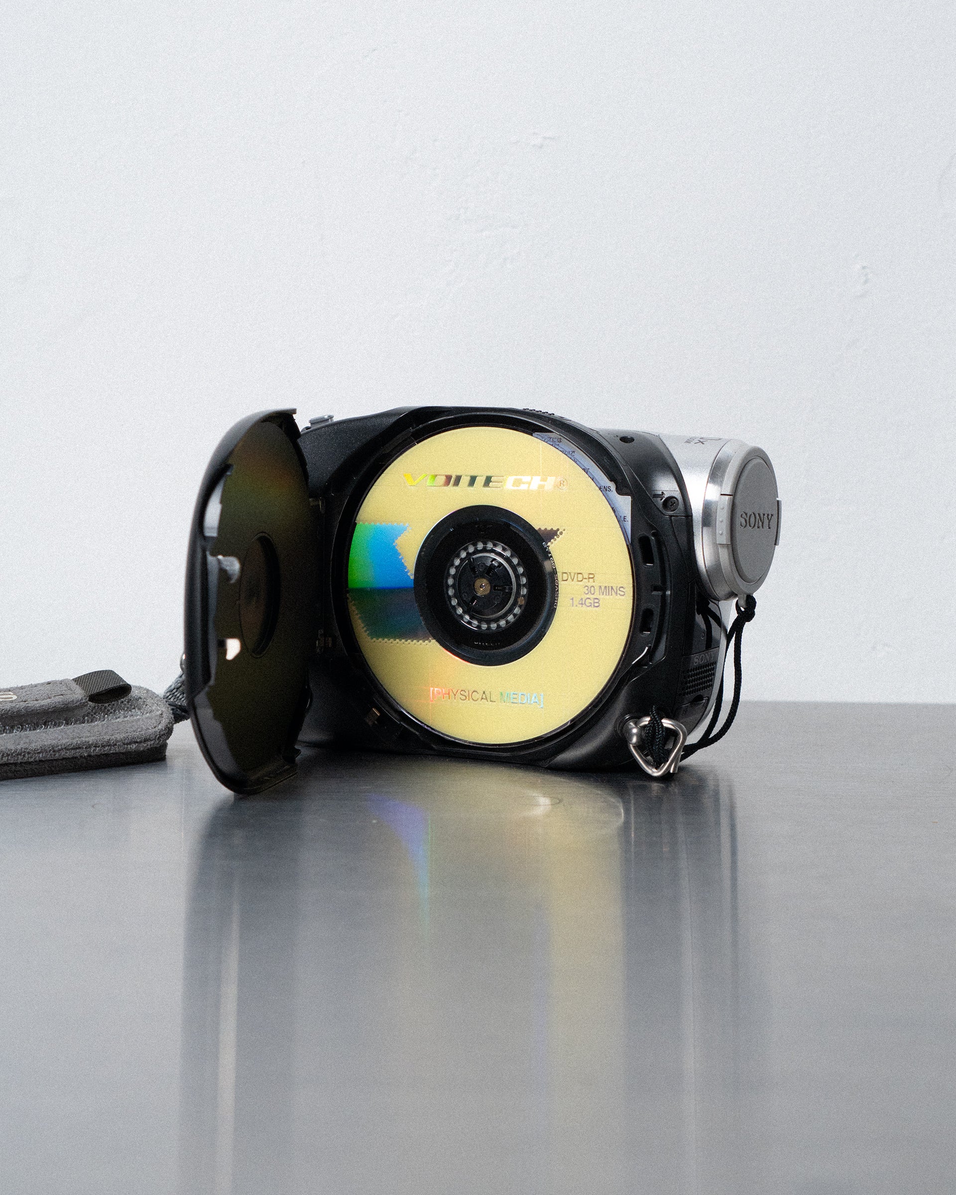 Sony DCR-DVD92E Full Kit
