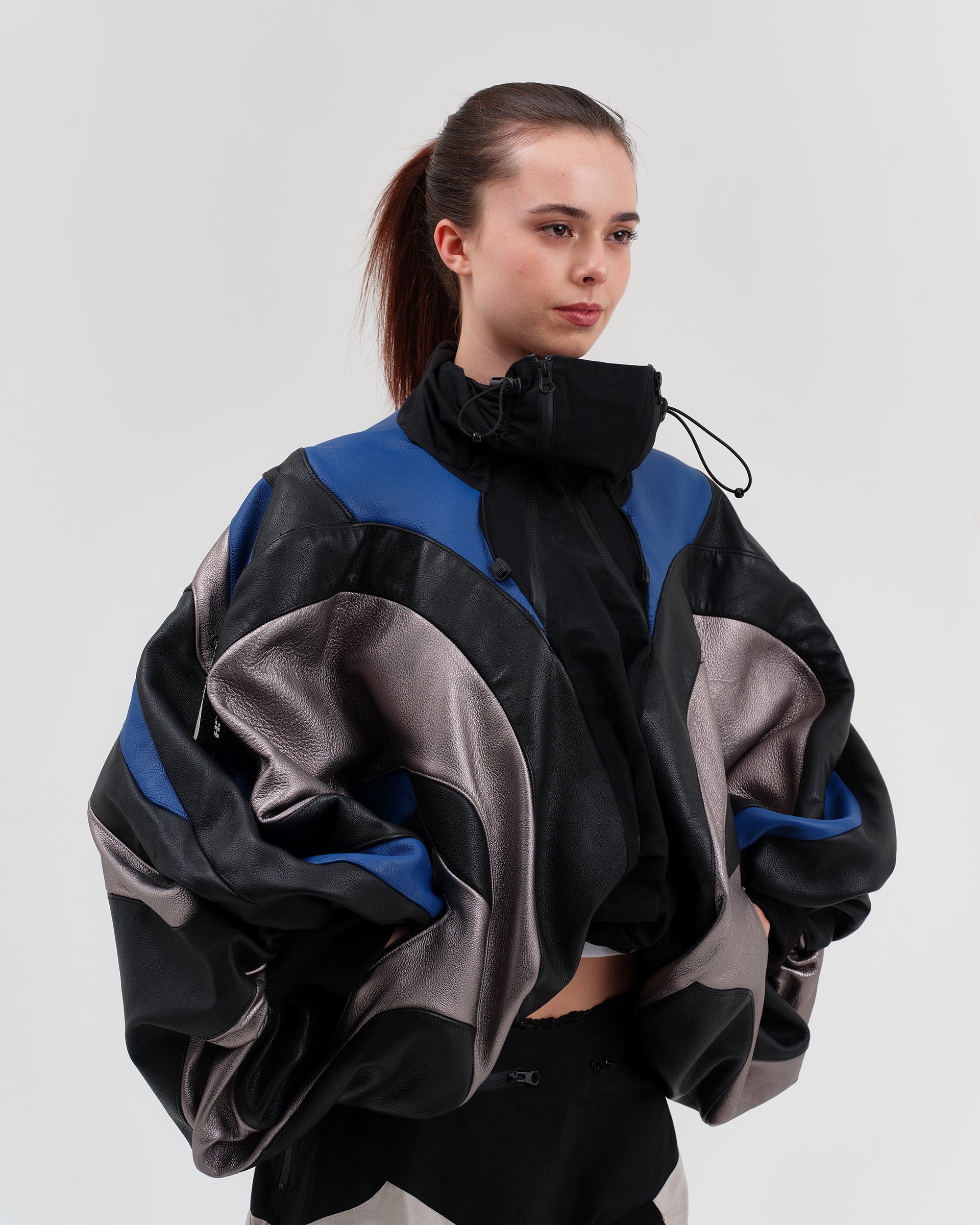 OMEGA LEATHER BOMBER