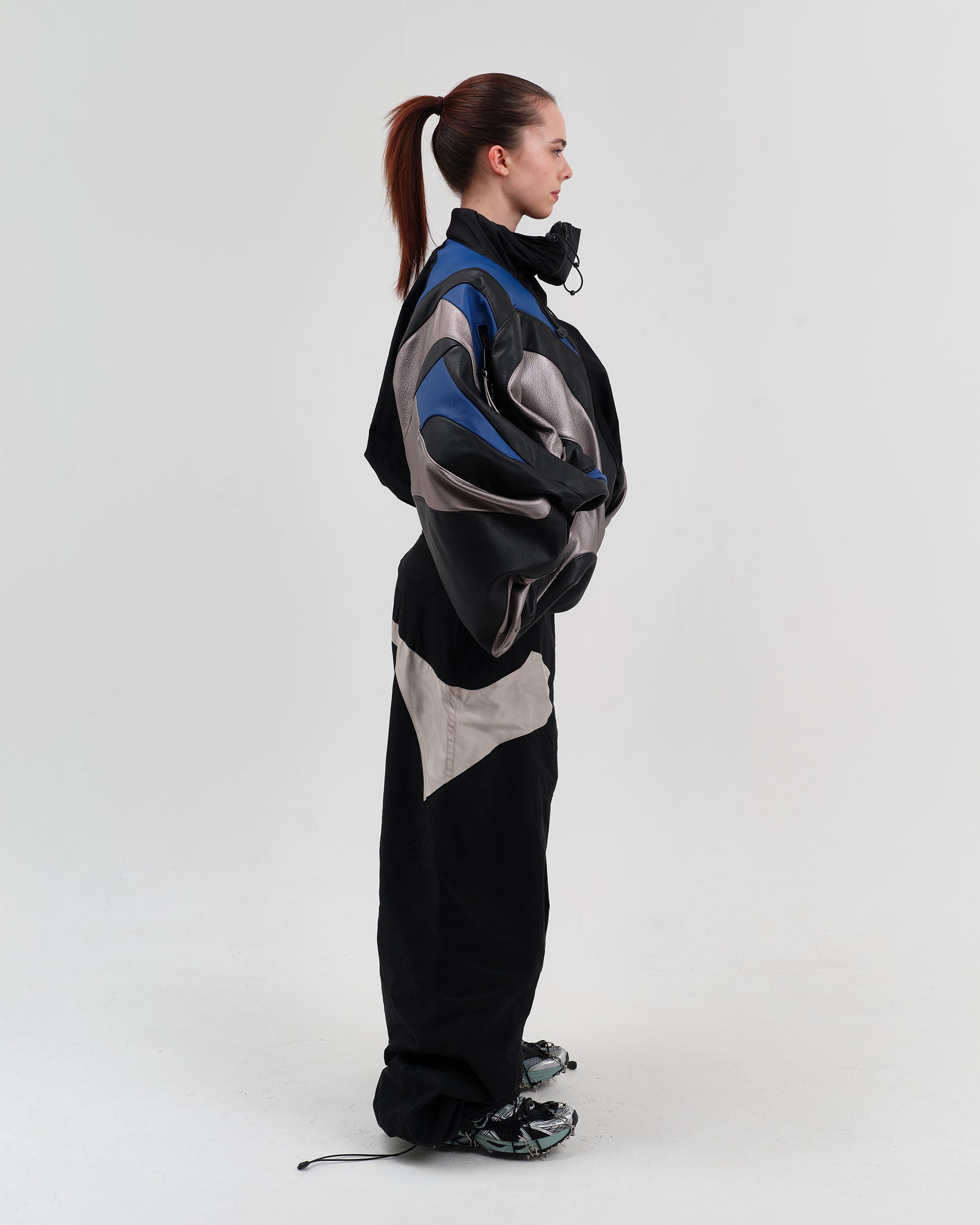 OMEGA LEATHER BOMBER