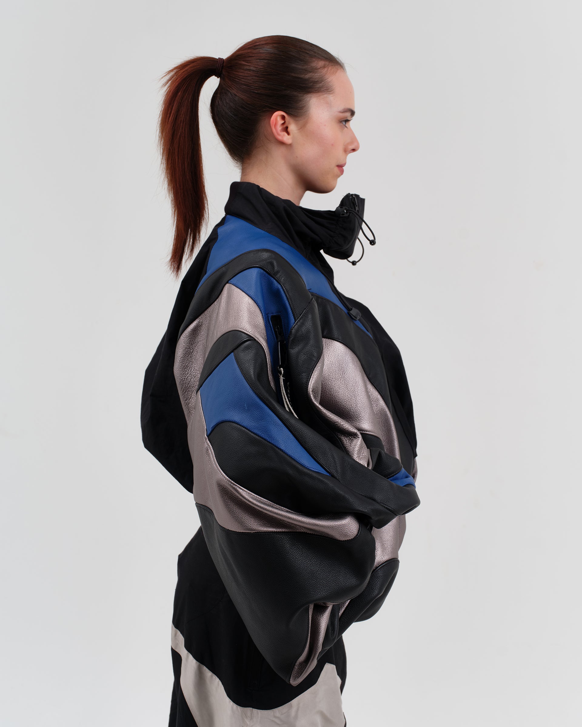 OMEGA LEATHER BOMBER
