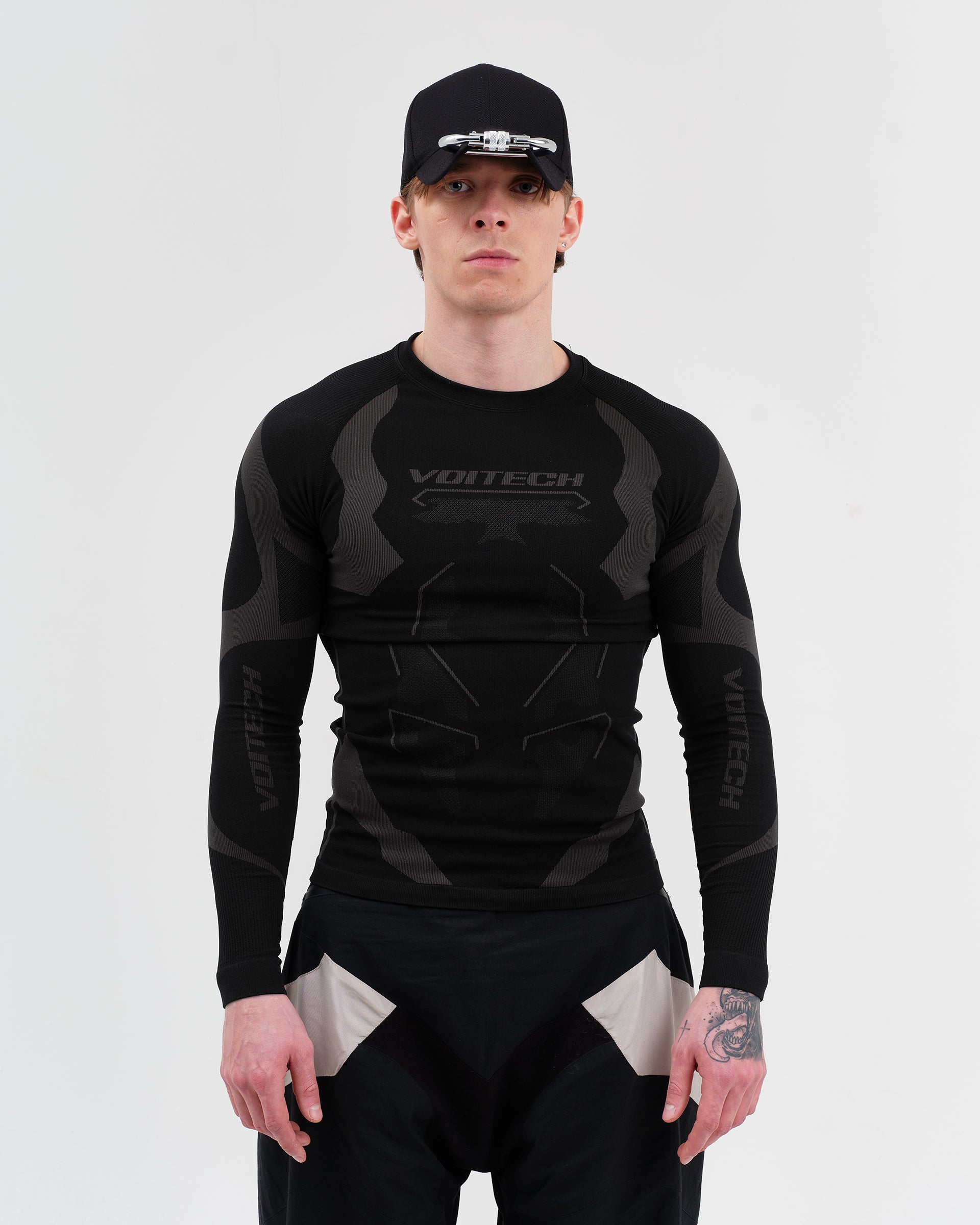 BIONIC CAP