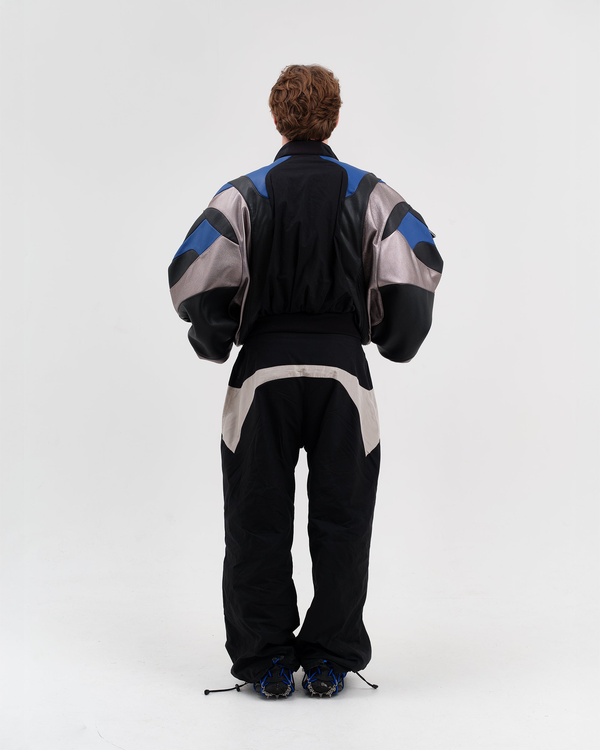 OMEGA LEATHER BOMBER