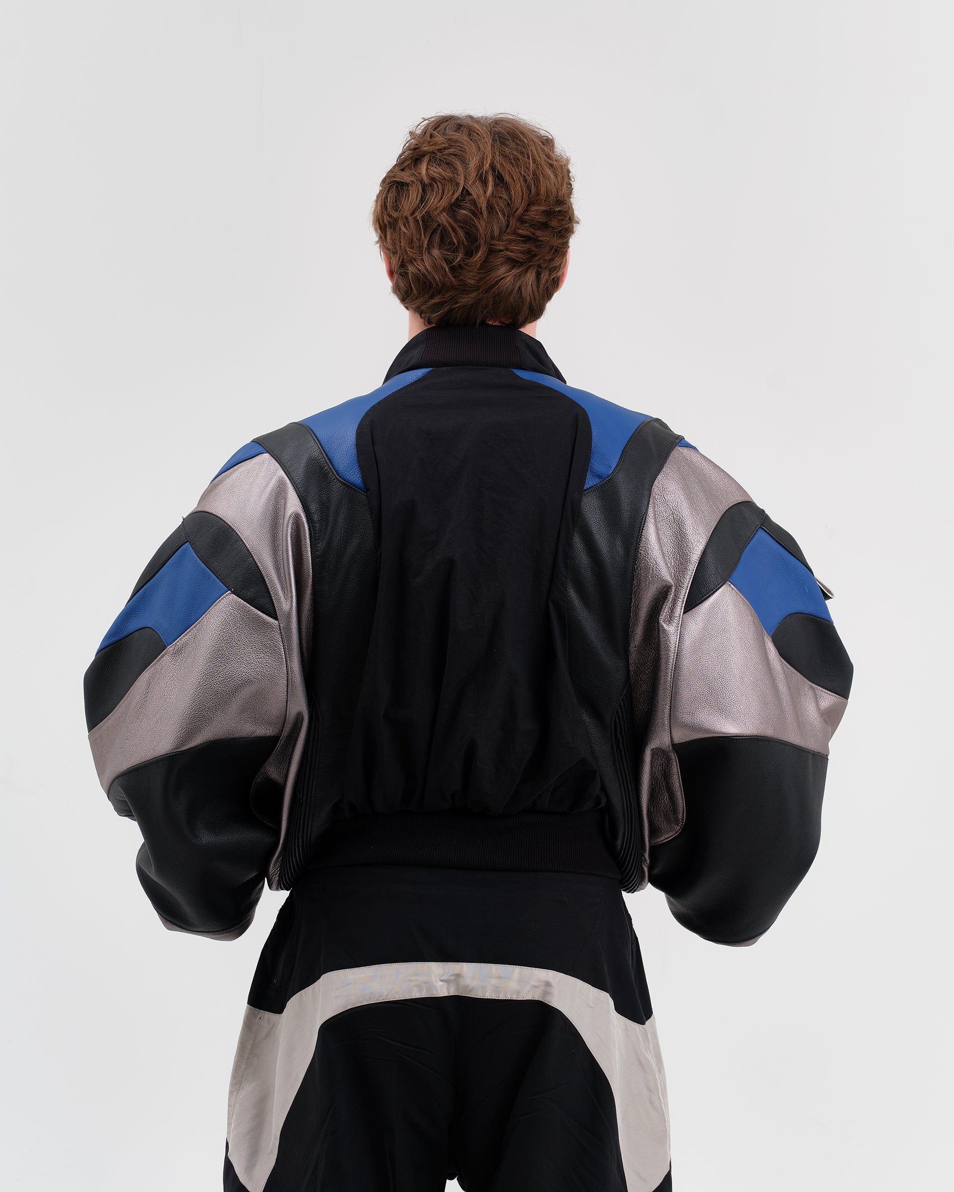 OMEGA LEATHER BOMBER