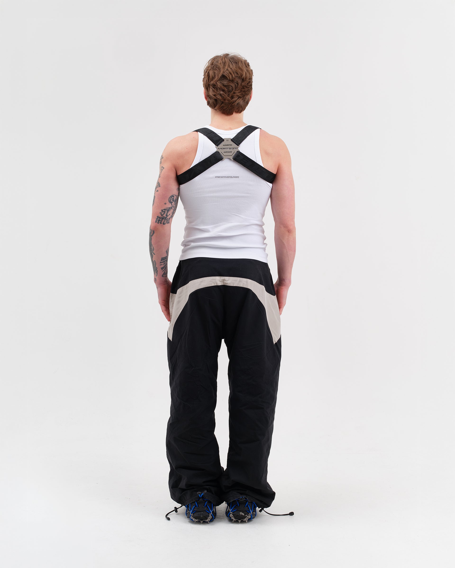 BLACK XENON HARNESS