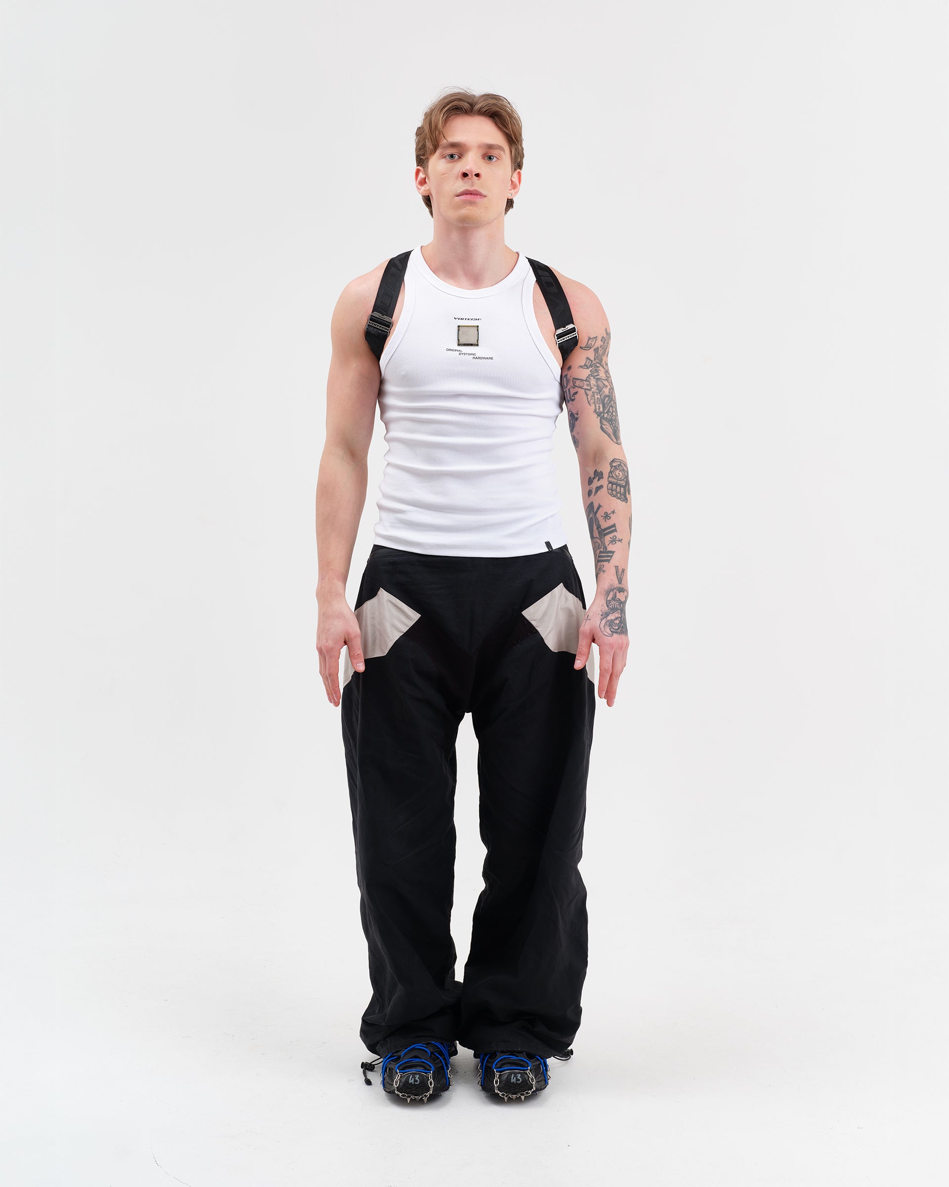 BLACK XENON HARNESS