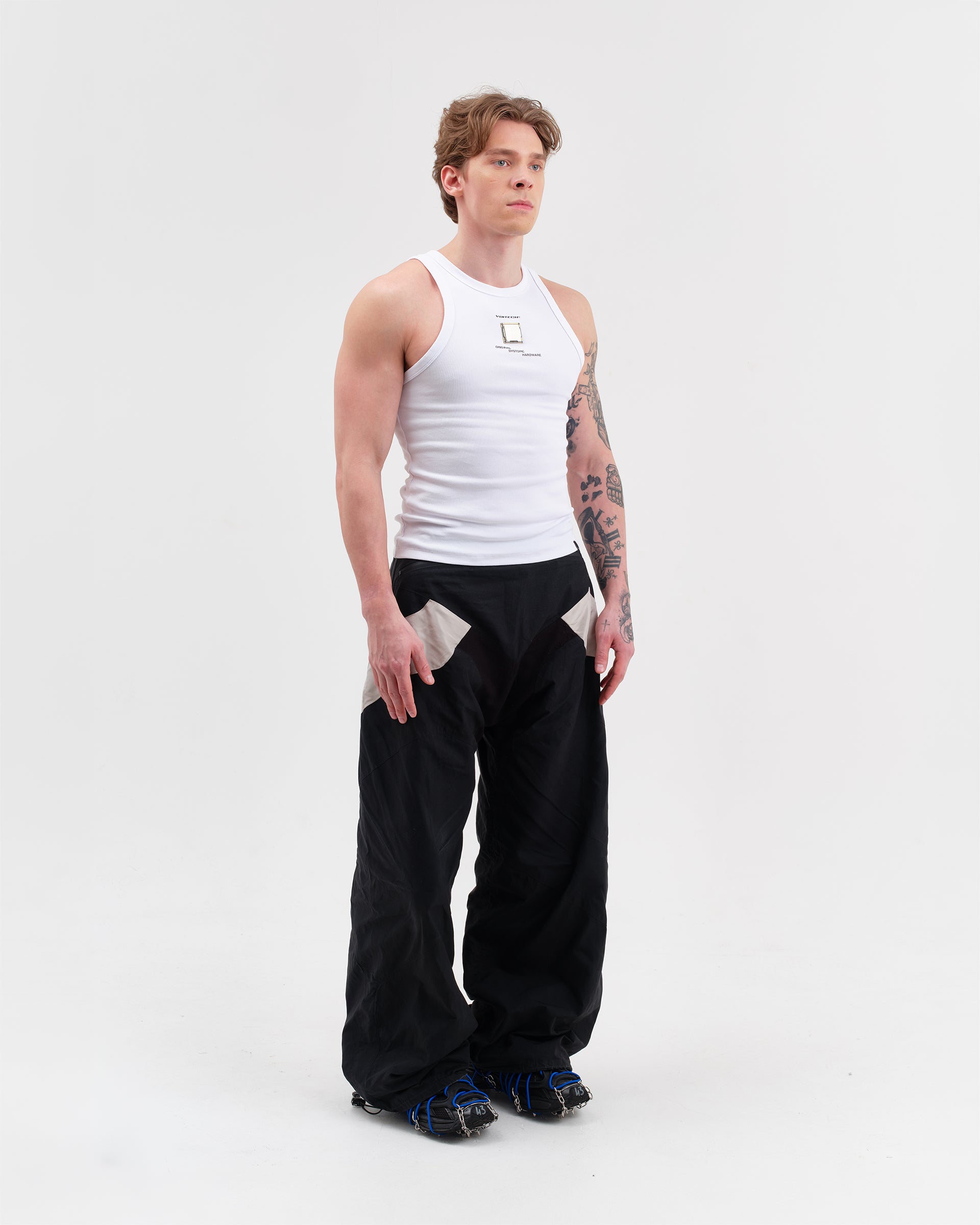 WHITE CPU VEST