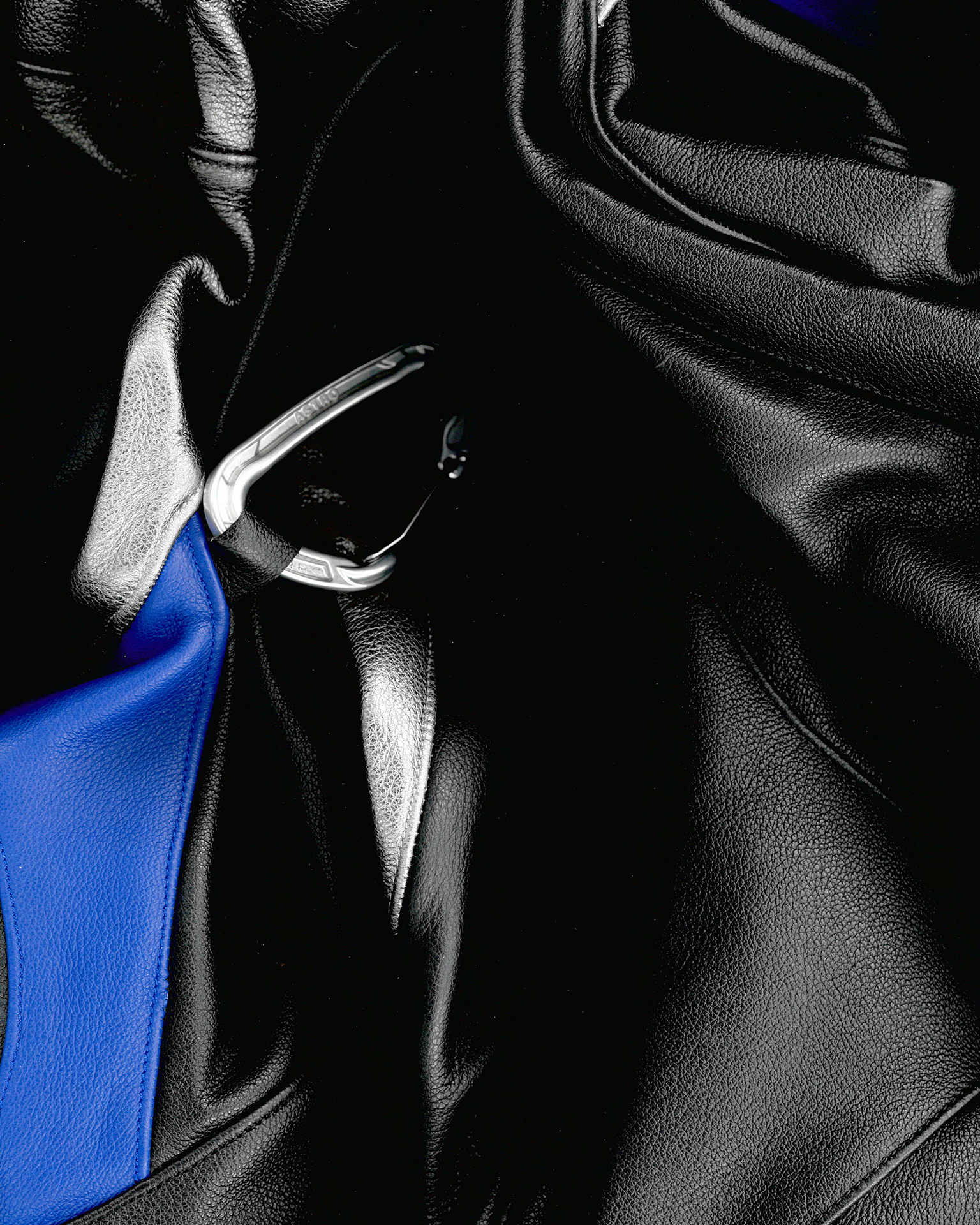 CROSSBLADE LEATHER TRENCH